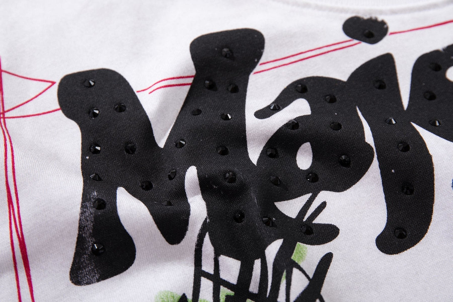 MAJESTIK Distressed Stone-Inlay Graphic T-Shirt ¡ª detail