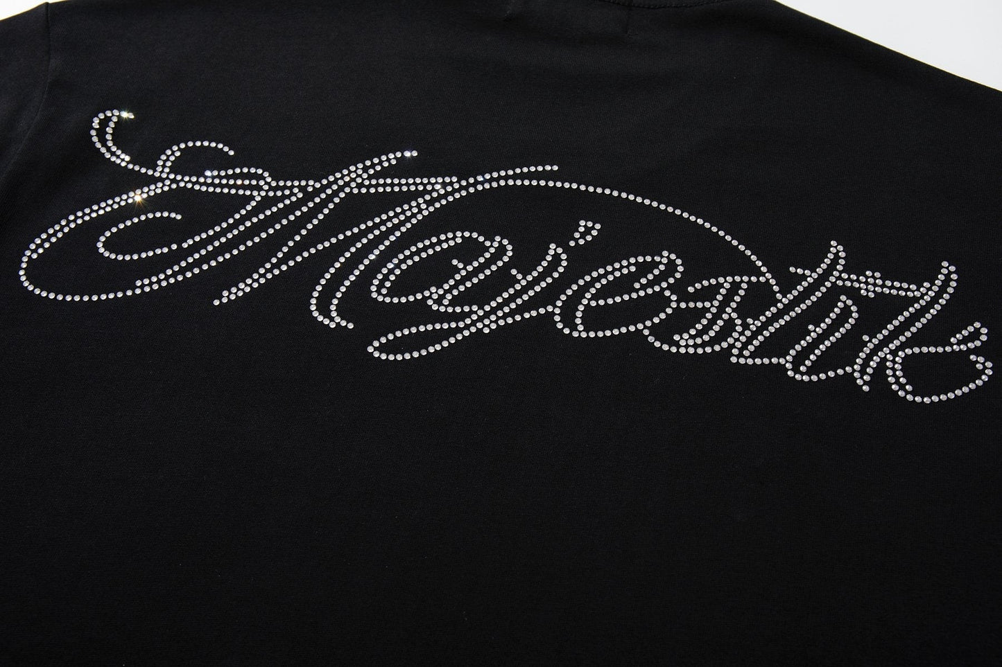 MAJESTIK Blue-Green Front & Script Back Graphic T-Shirt ¡ª detail