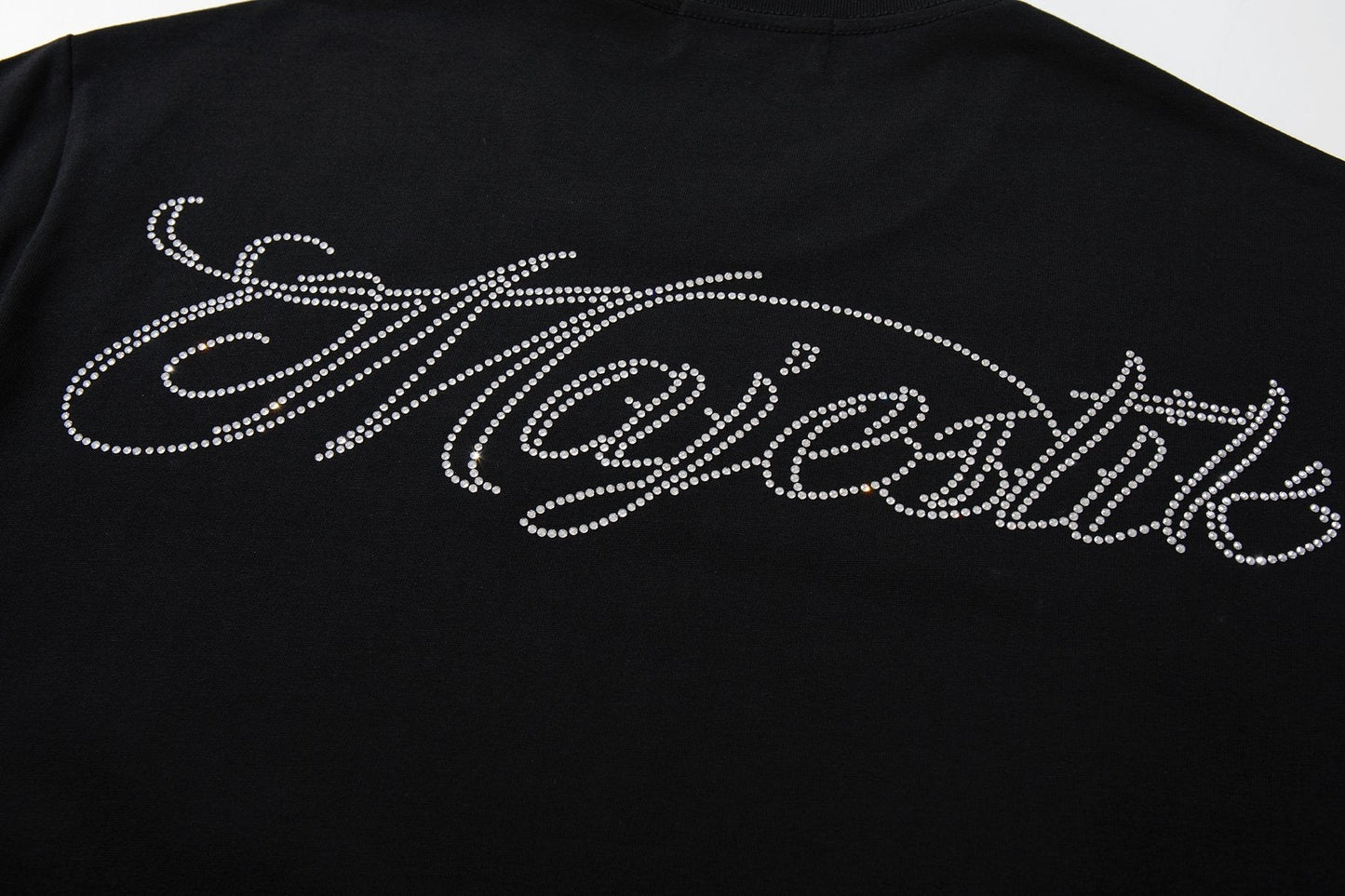 MAJESTIK Script Back Graphic T-Shirt ¡ª detail